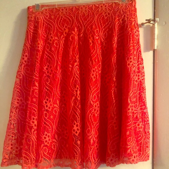 Coral Skirt - Picture 1 of 2